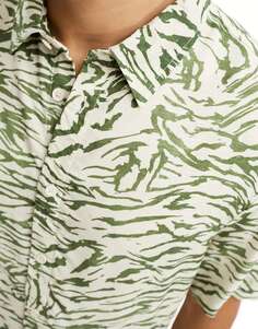 Светло-зеленая рубашка с тигровым принтом River Island