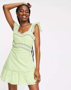 Лаймово-зеленое мини-платье добби с кружевными вставками Miss Selfridge