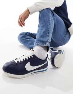 Темно-синие и темно-синие кроссовки Nike Cortez