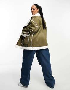 Эксклюзивная куртка In The Style из искусственной замши цвета хаки с контрастными швами боргового цвета