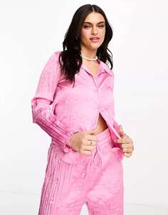 Розовая жатая блузка Monki в тон