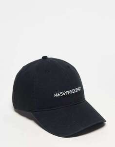 Черная кепка с логотипом Messy Weekend