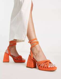 Персиковые босоножки на сетчатом каблуке с ремешками MIM