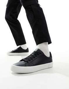 Черные кроссовки на шнуровке Pull&amp;Bear с белой подошвой