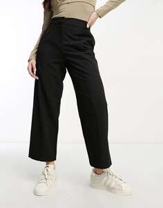 Черные укороченные брюки прямого кроя с косыми карманами Vero Moda