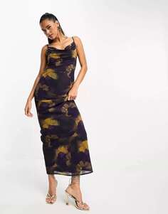 Темное платье макси с воротником-хомутом Pretty Lavish Keisha
