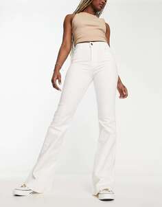 Белые расклешенные джинсы с высокой талией Pull&amp;Bear