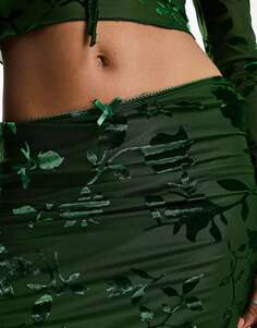 Бархатная однотонная юбка миди Sisters of the Tribe devore темно-зеленого цвета