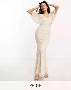 Beauut Petite Bridesmaid платье макси с развевающимися рукавами цвета шампанского, украшенное украшением