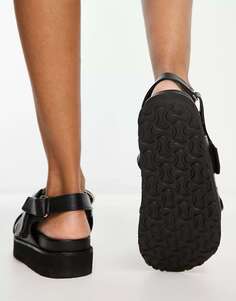 Черные сандалии на плоской подошве с массивной цепочкой Simply Be Wide Fit