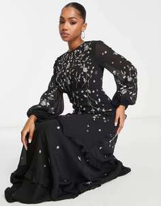 Черное платье макси с цветочной вышивкой, многоярусной юбкой и украшениями ASOS