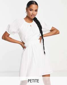 Белое мини-платье с объемными рукавами и вырезами New Look