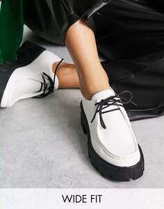 Белые массивные туфли на шнуровке с контрастной подошвой RAID Wide Fit Lelia