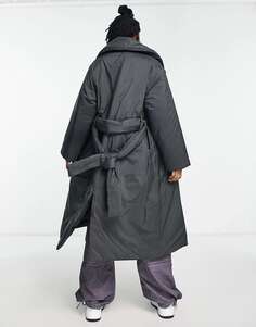 Черное пуховое пальто с поясом Weekday Zyan