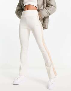 Овсяновые леггинсы adidas Originals &apos;ski chic&apos; с расклешенными рубчиками