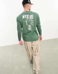 Зеленая непринужденная футболка с длинными рукавами и принтом на спине ASOS