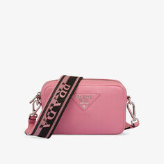 Маленькая сумка на плечо из зерненой кожи с бляшкой-логотипом Prada, розовый