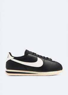 Nike cortez hotsell nylon black white