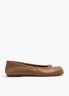 Балетки Maison Margiela Tabi Ballerinas, коричневый