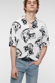 верхняя сорочка мужская Рубашка прямая вискозная с коротким рукавом и принтом Befree