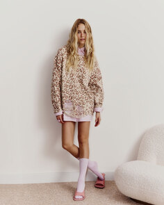 Джемпер с принтом и рваным низом 2Mood