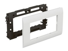 Суппорт Legrand 638072 4м MOSAIC кр.75 METRA, 4 модуля - для кабель-каналов Metra 85х50, 100х50 и 130х50