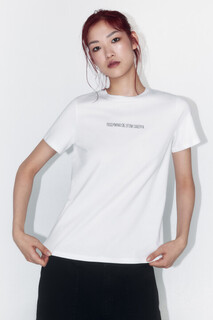 футболка женская Футболка хлопковая с принтом-надписью Befree