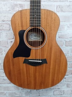 Акустическая гитара Taylor GS Mini lefty Magofany Acoustic Guitar
