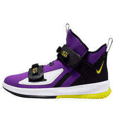 Кроссовки Nike LeBron Soldier 13 FlyEase 4E Wide &apos;Lakers&apos;, фиолетовый
