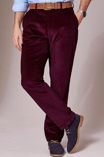 Вельветовые брюки с плоской передней частью, 27 дюймов (68,5 см) по внутренней стороне штанин. Cotton Traders, красный