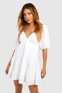Многоярусное свободное платье с V-образным вырезом boohoo, белый