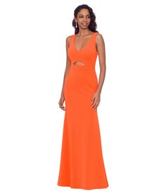 Платье Betsy &amp; Adam, V-Neck Crepe Gown w/ Front Cutout
