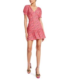 Платье Betsey Johnson, Darling Ditsy Printed Rayon Crepe Mini