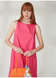 Прямое длинное женское платье цвета фуксии с круглым вырезом United Colors of Benetton
