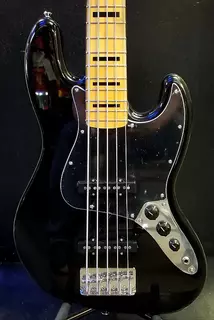 Басс гитара Fender Squier Classic Vibe &apos;70s Jazz Bass V Black - FREE Set up