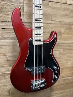 Басс гитара G&amp;L Tribute Series Kiloton 4- string bass - Candy Apple Red 9lbs. New! G&L