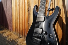 Электрогитара ESP LTD E-II Horizon NT-7 Evertune Black 7-String Electric Guitar w/ Case