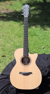 Акустическая гитара Furch Blue Plus OMc-SW 2021