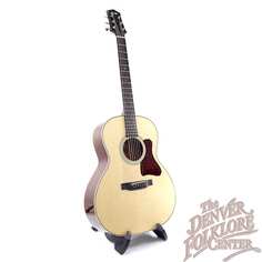 Акустическая гитара Collings C100