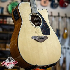 Акустическая гитара Yamaha FGX800C Dreadnought Acoustic-Electric Guitar