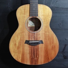 Акустическая гитара Taylor GS Mini-E Koa Acoustic Electric Guitar w/ Deluxe Soft Case