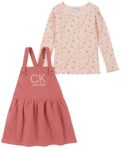 Трикотажная футболка с принтом в рубчик для маленьких девочек и флисовый джемпер с фартуком, комплект из 2 предметов Calvin Klein, мультиколор