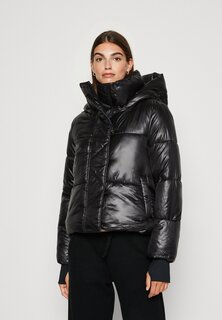 Куртка зимняя GAP PRIMALOFT CROPPED PUFFER, черный