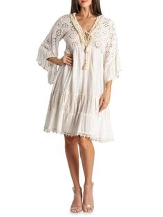 Многоярусное платье с кружевной отделкой и люверсами La Moda Clothing, белый