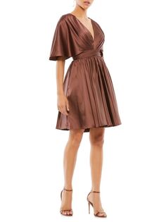 Атласное мини-платье с накидкой Mac Duggal, цвет Chocolate