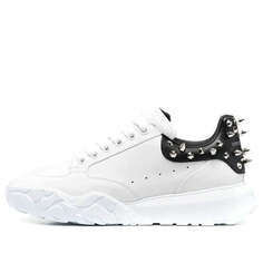 Кроссовки Alexander McQueen Court Trainer &apos;Studded - White Black&apos;, белый