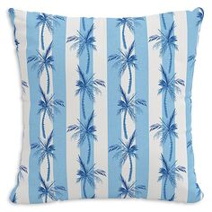 Уличная подушка Cabana Stripe Palms синего цвета, 20 x 20 дюймов Cloth &amp; Company, цвет Blue