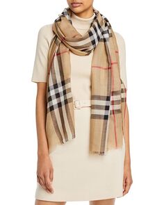 Легкая шерсть в клетку Giant &amp;; Шелковый шарф Burberry, цвет Tan/Beige