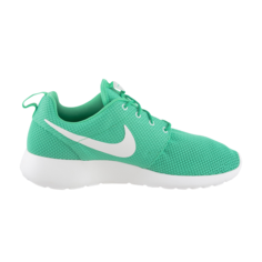 Кроссовки Nike Roshe Run &apos;Gamma Green&apos;, зеленый