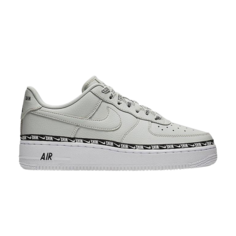 Кроссовки Nike Wmns Air Force 1 07 SE Premium &apos;Light Silver&apos;, серебряный